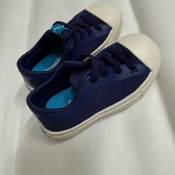 People Kids Navy Blue Sneakers - Picture 4 of 9